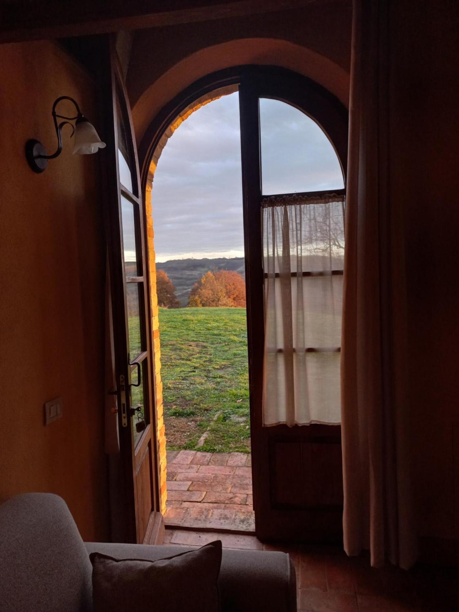 Podere Sant'Antonio Buonconvento Exterior photo